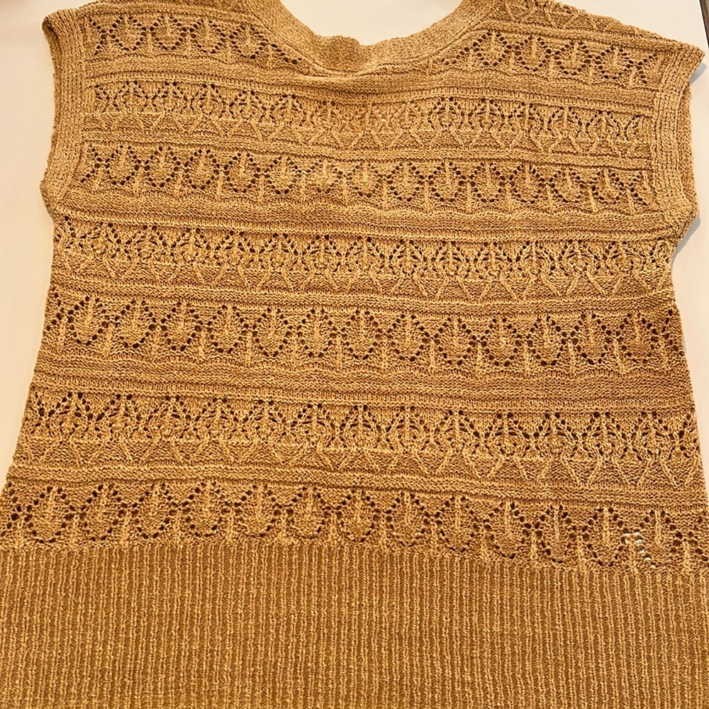 BNWT Maurice’s sweater top
